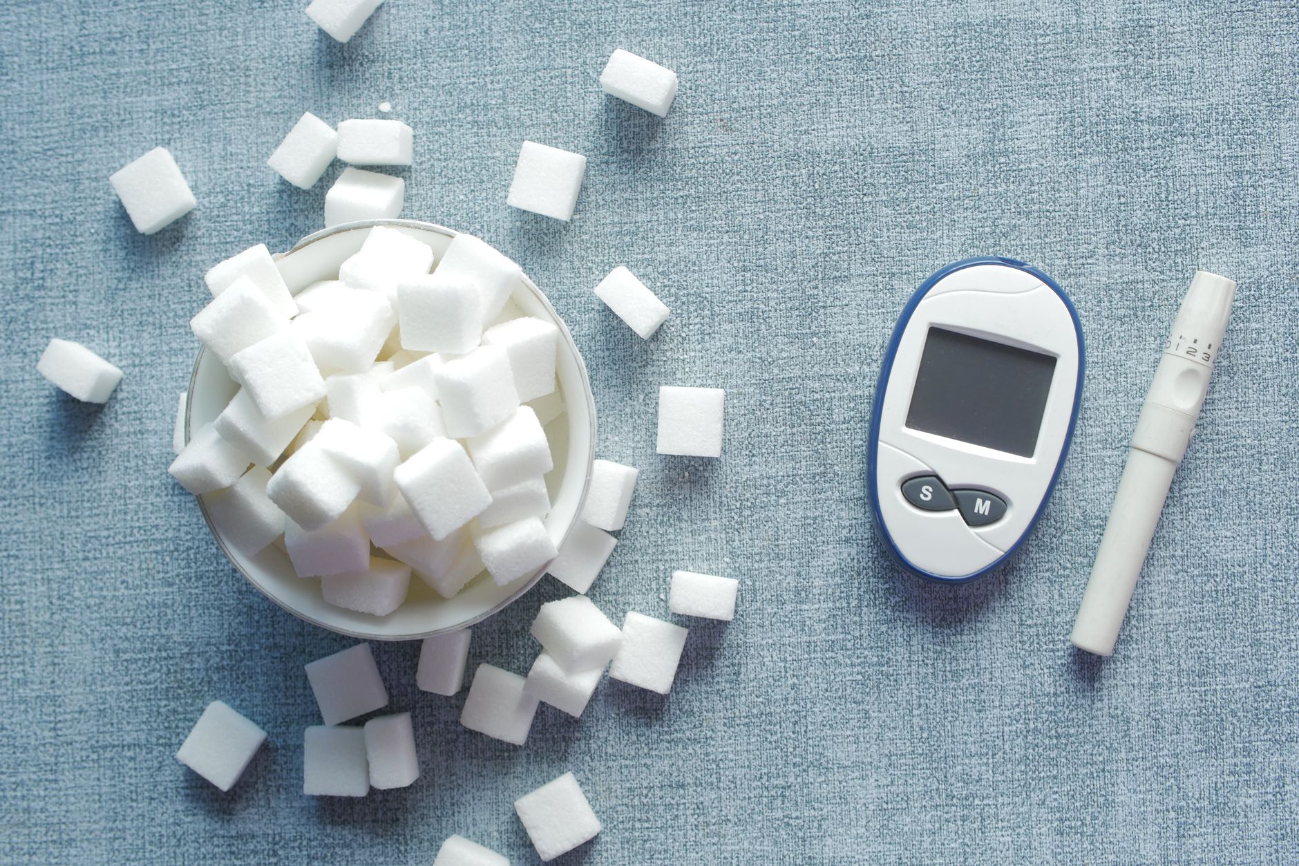 Tirzepatide Dosage and Titration Schedule: What the Trials and Labels Actually Describe