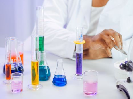 Peptides pour la sèche (cutting) : le guide complet 2026